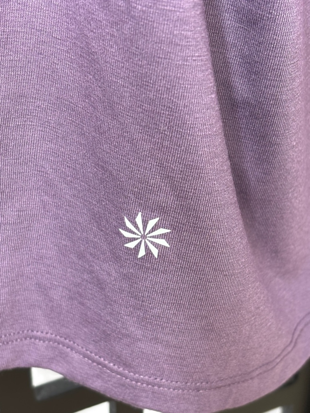 💜 Athleta Women's Large Purple Lilac Tank Top Flowy Sleeveless 💜 - Picture 6 of 11